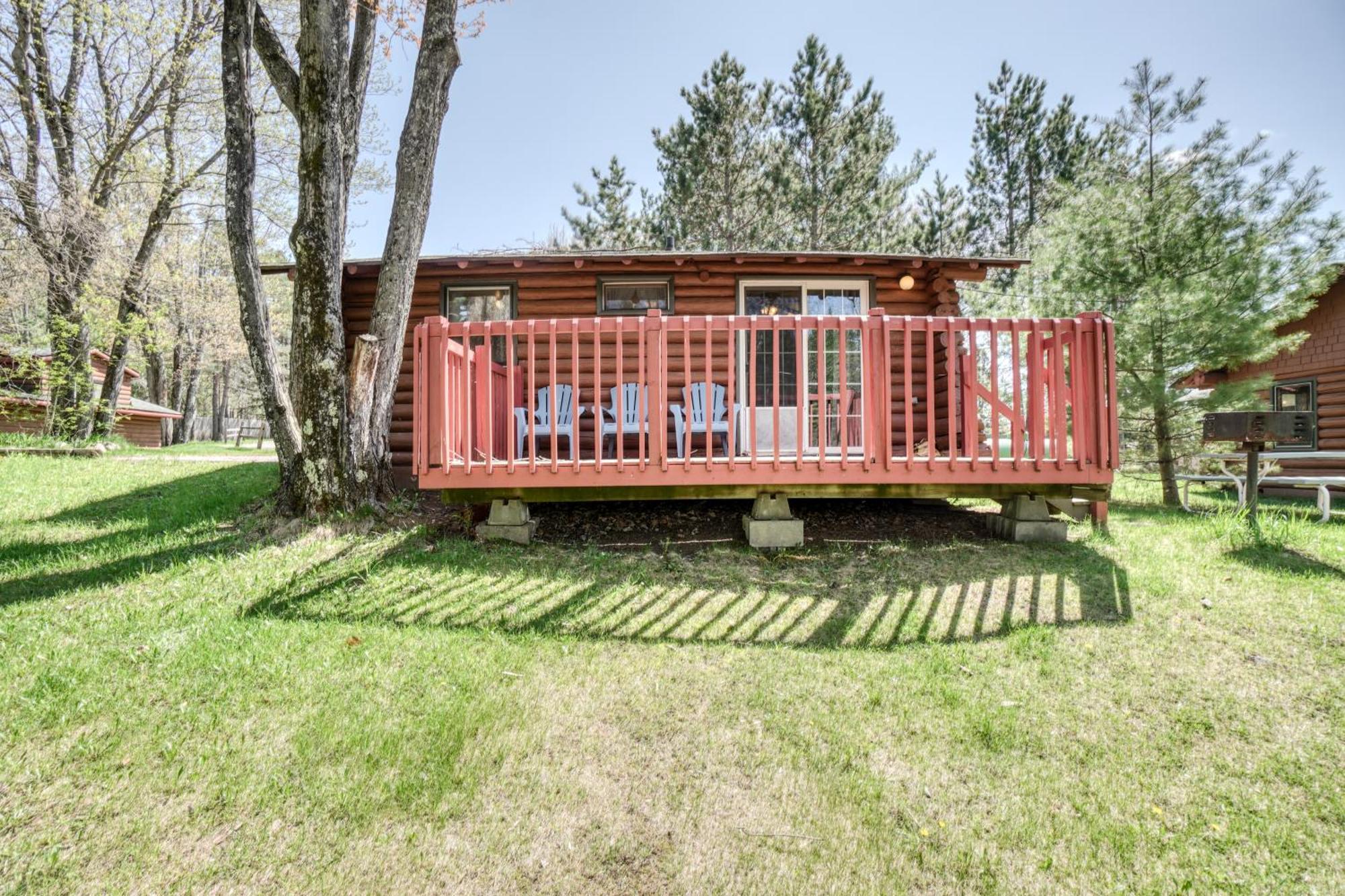 Edgewater Resort Айрон-Маунтин Экстерьер фото